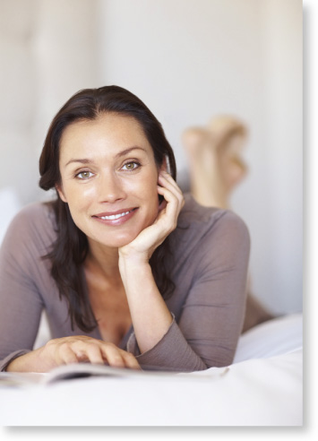 Woman Facing View (Photo)